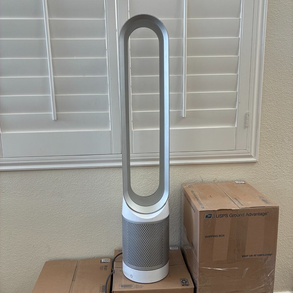 Dyson AM11 Pure Cool Bladeless Tower Fan W/ HEPA Air Purifier Filter, No Remote.